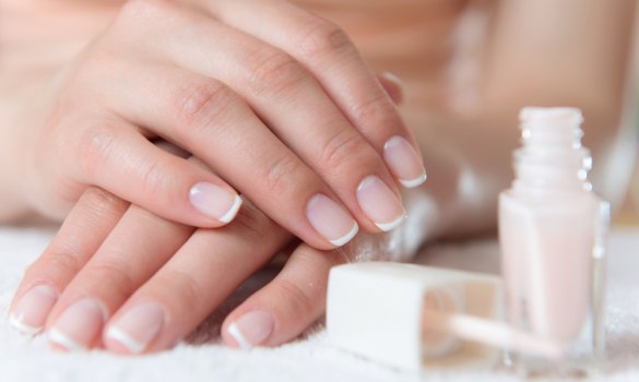 Mani Pedi & Feets Cleansing